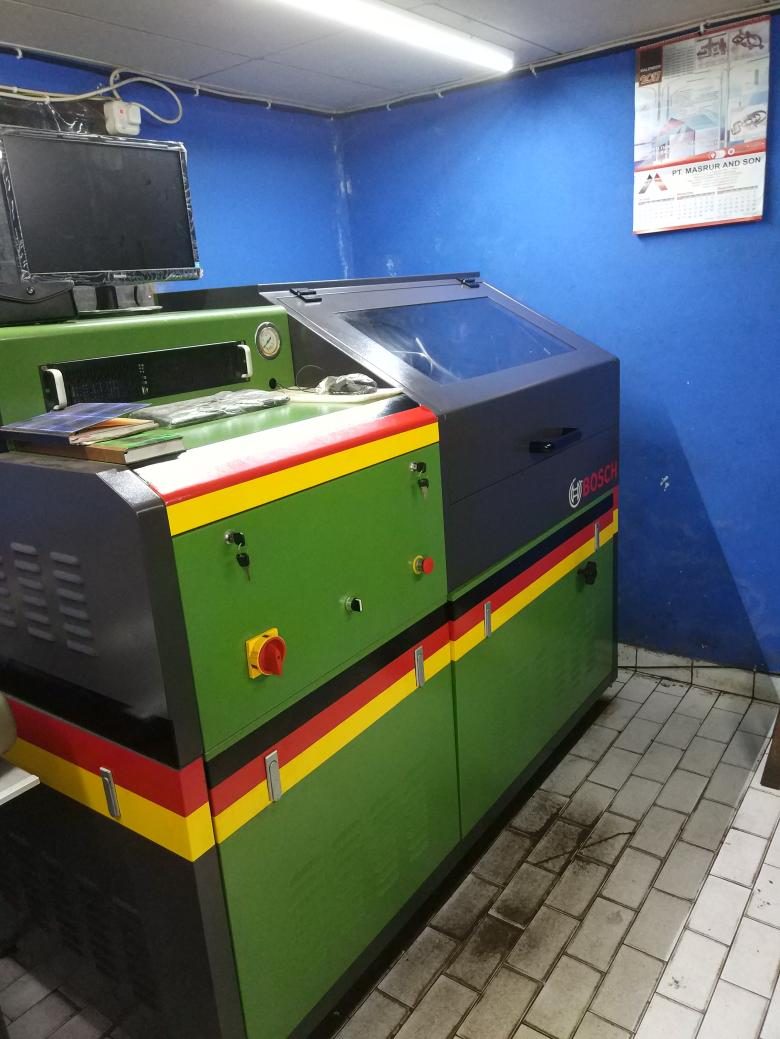 Universal Test Bench Common Rail di bengkel TS Diesel